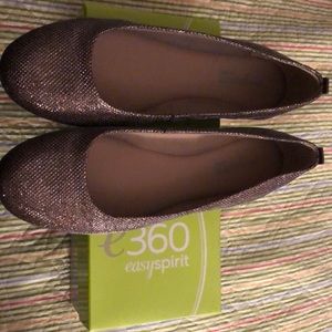 Easy Spirit Size 10 e360, sparkle ballet flats.